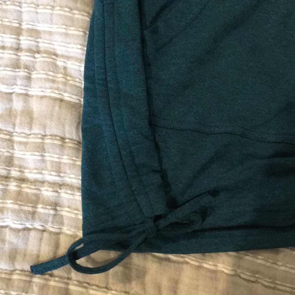 Performance sweater - Picture 3 of 4